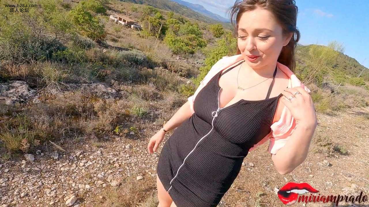 ❤️❤️❤️❤️别走开，就在这里操我！.jpg