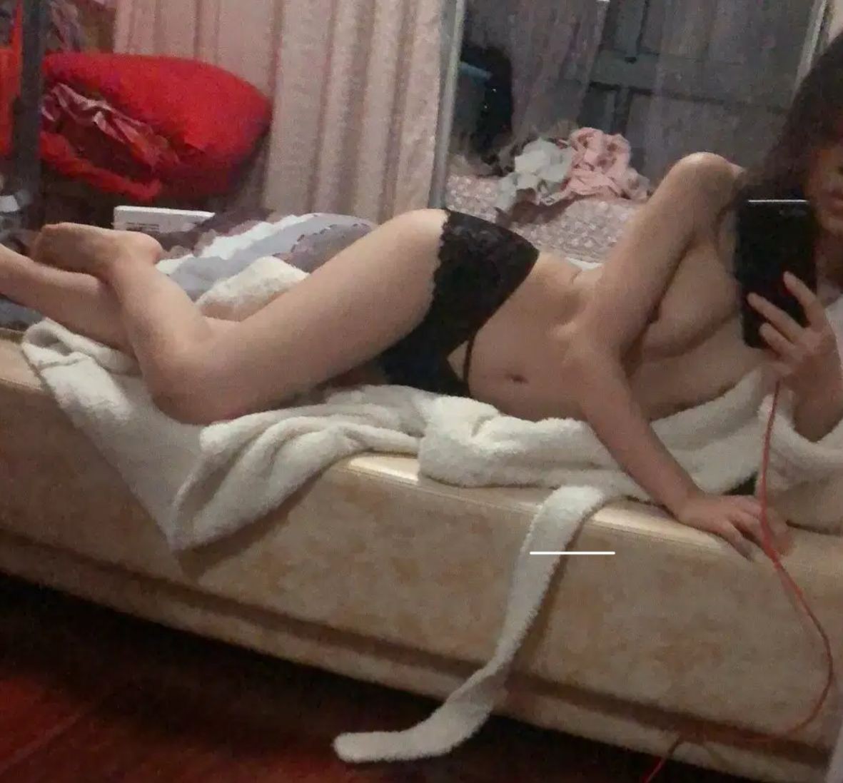 由手机上传