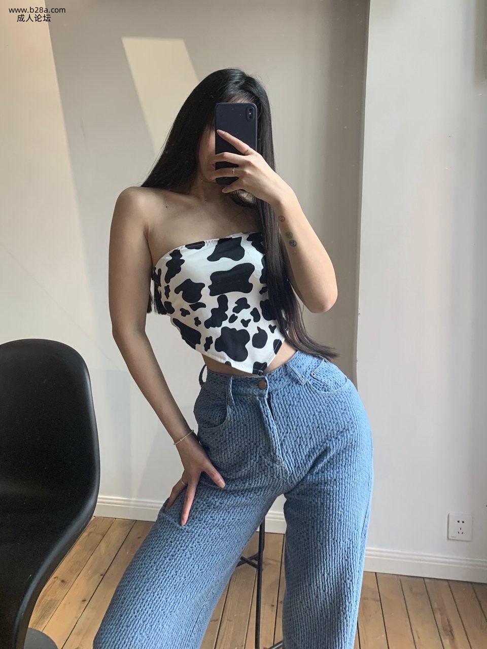 17421568545e4f469bded28b9b1b9d11.jpg.jpg
