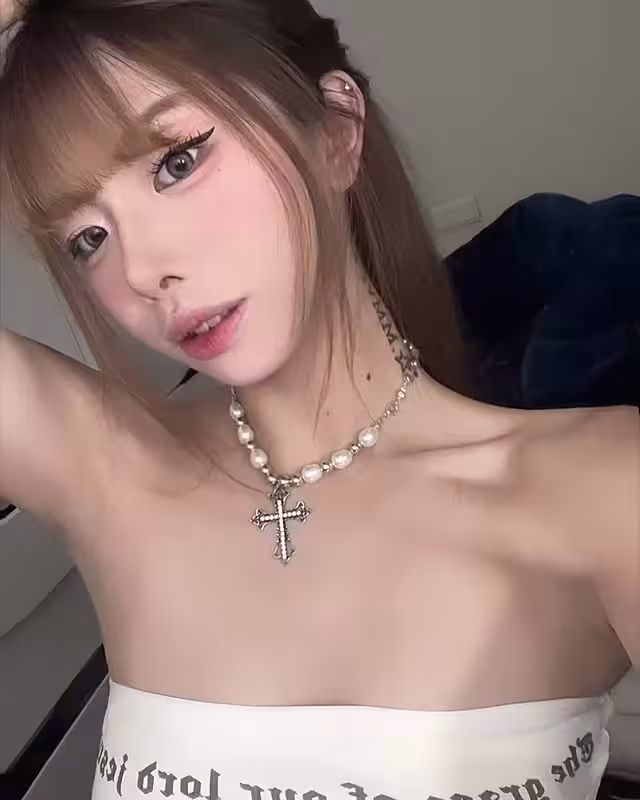 32298506.avif.jpg