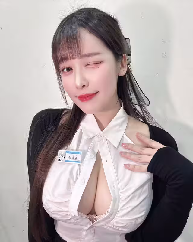 32298450.avif.jpg