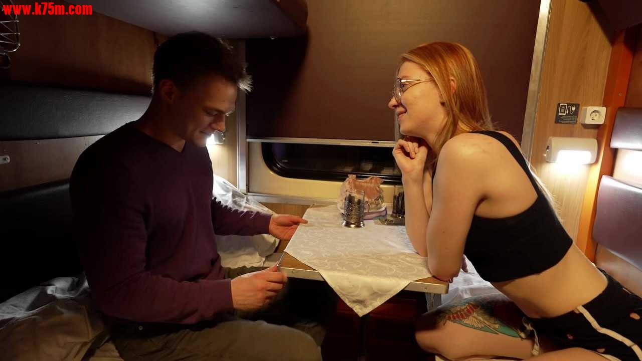 《性爱火车》  我现在就想操你，就在这.jpg