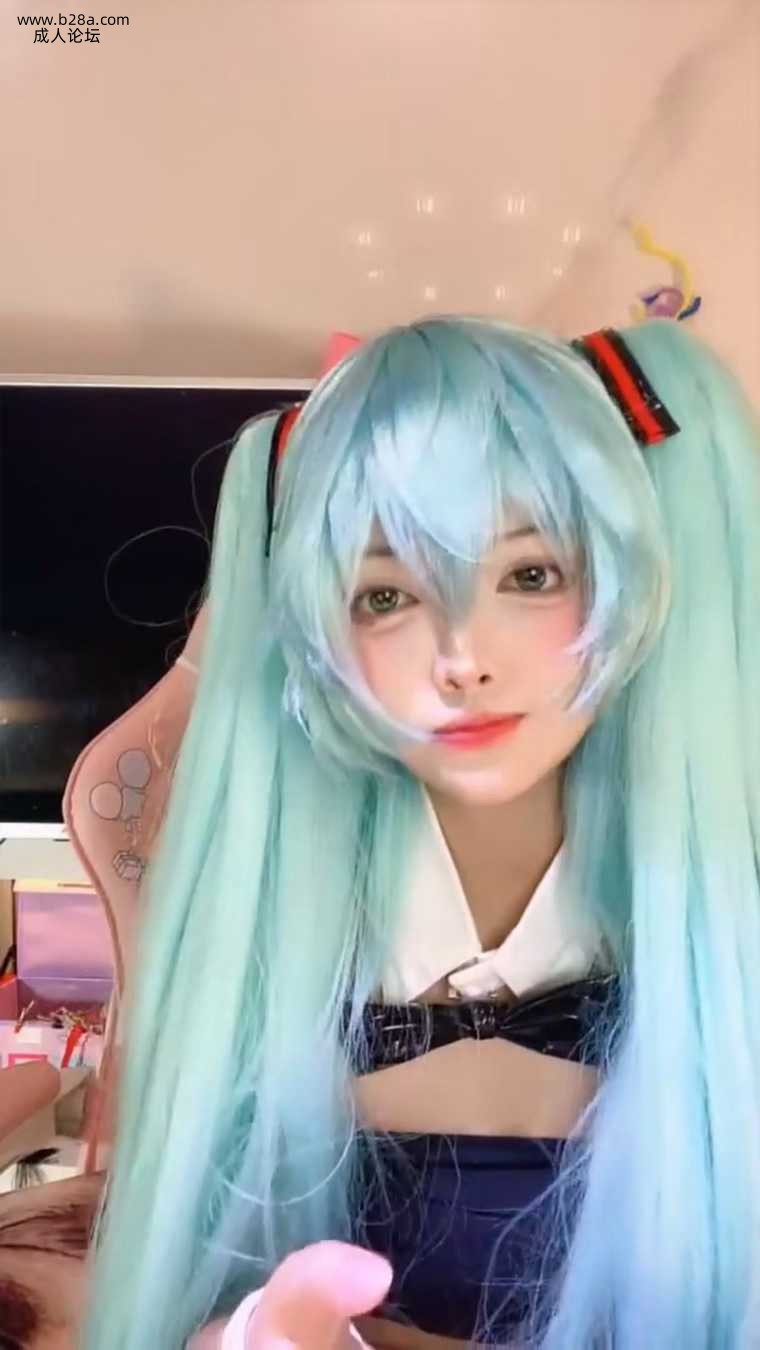 张晚萌 cos 爱莉希雅 少司缘 超美女主播 露脸 淫语自慰 33v合集已更内群2.jpg