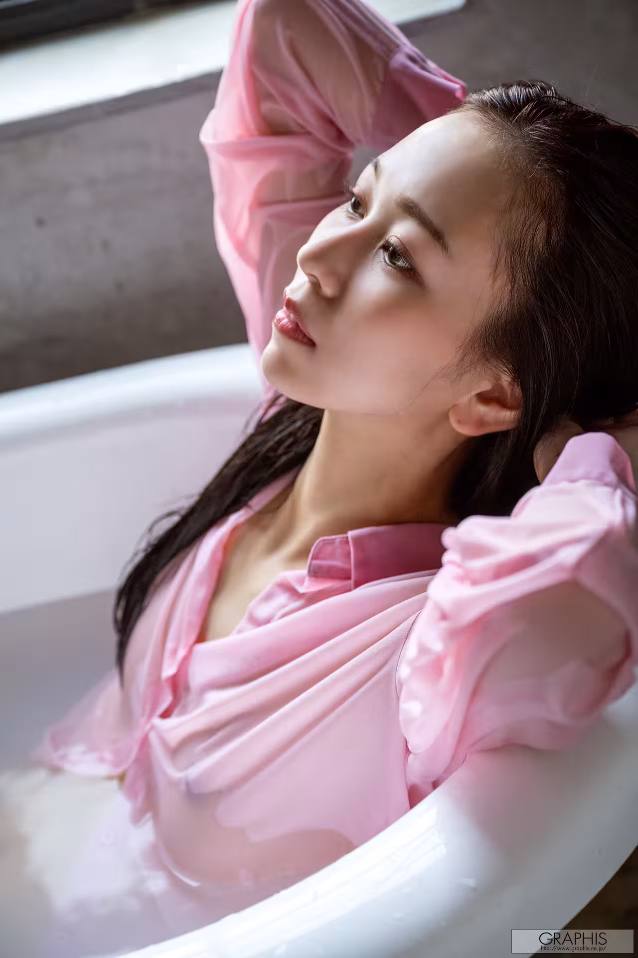 32425337.avif.jpg