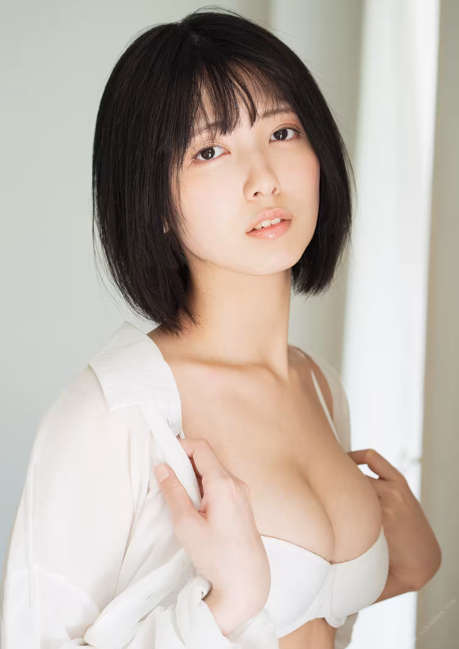 32393416.avif.jpg