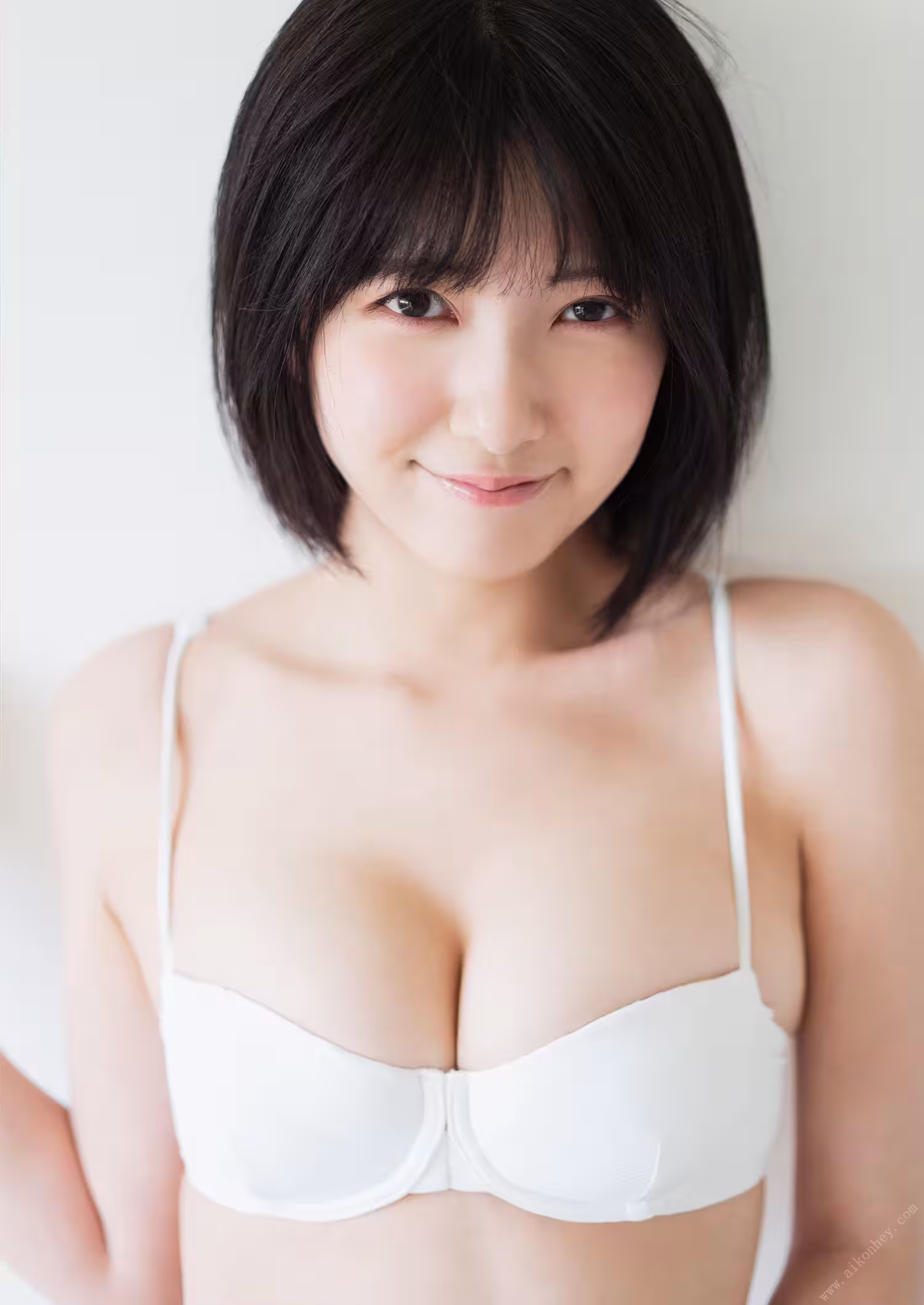 32393419.avif.jpg