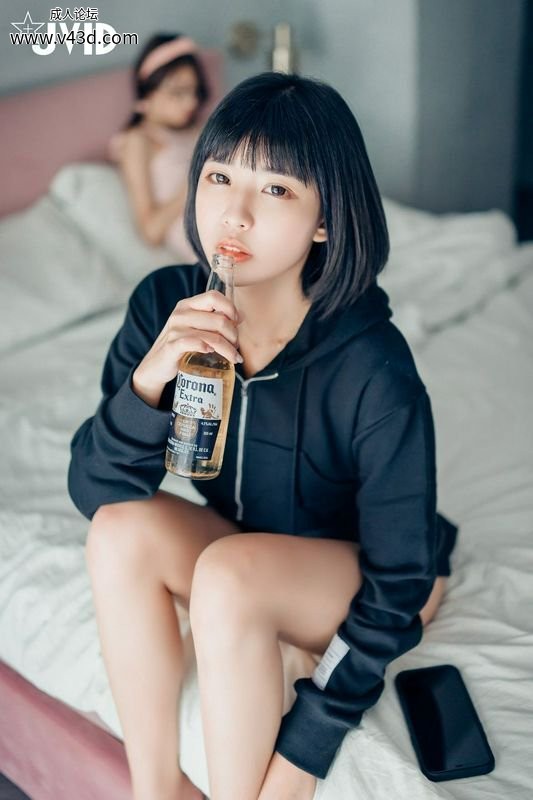 157d392f687944c3a71caa069d4e81bd.jpg.jpg