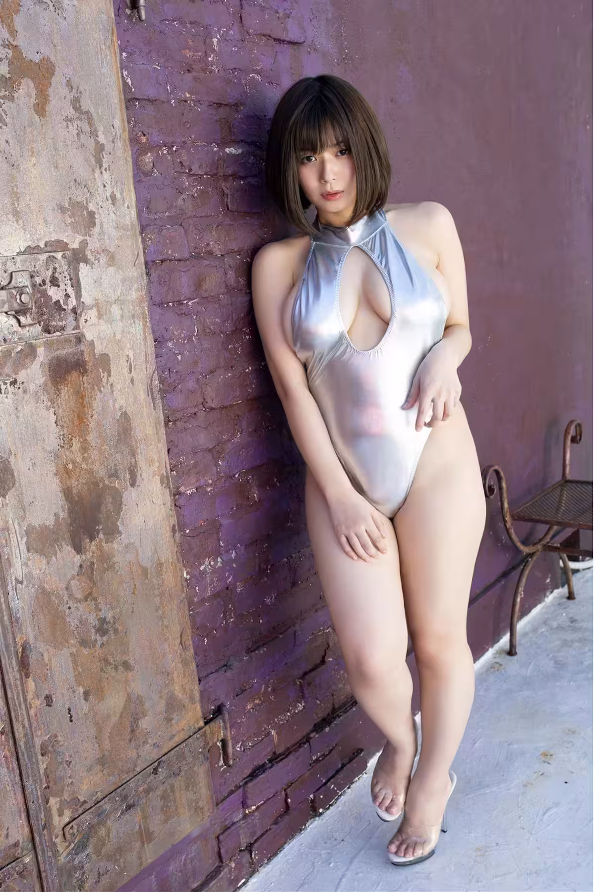 32338480.avif.jpg