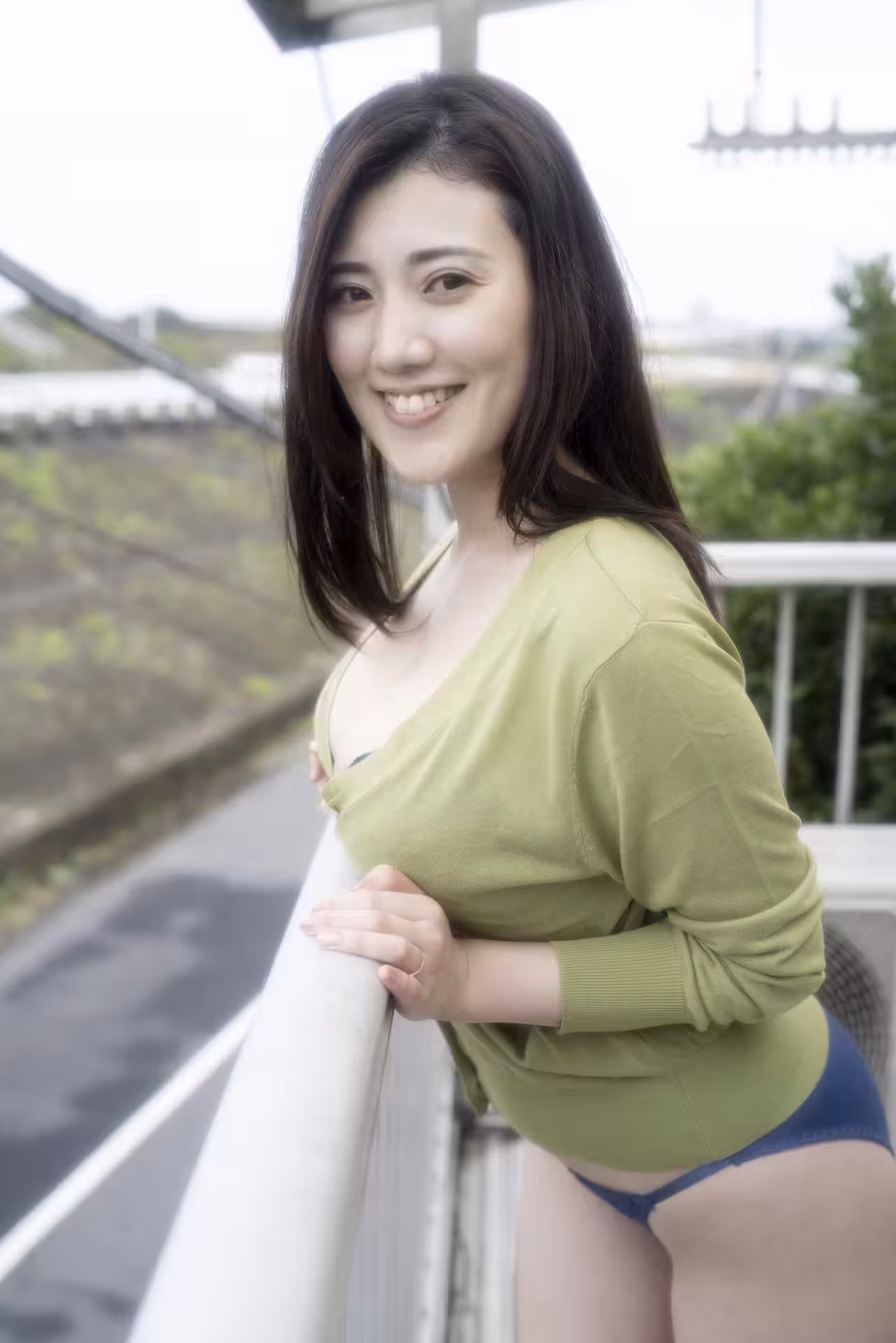 32322818.avif.jpg