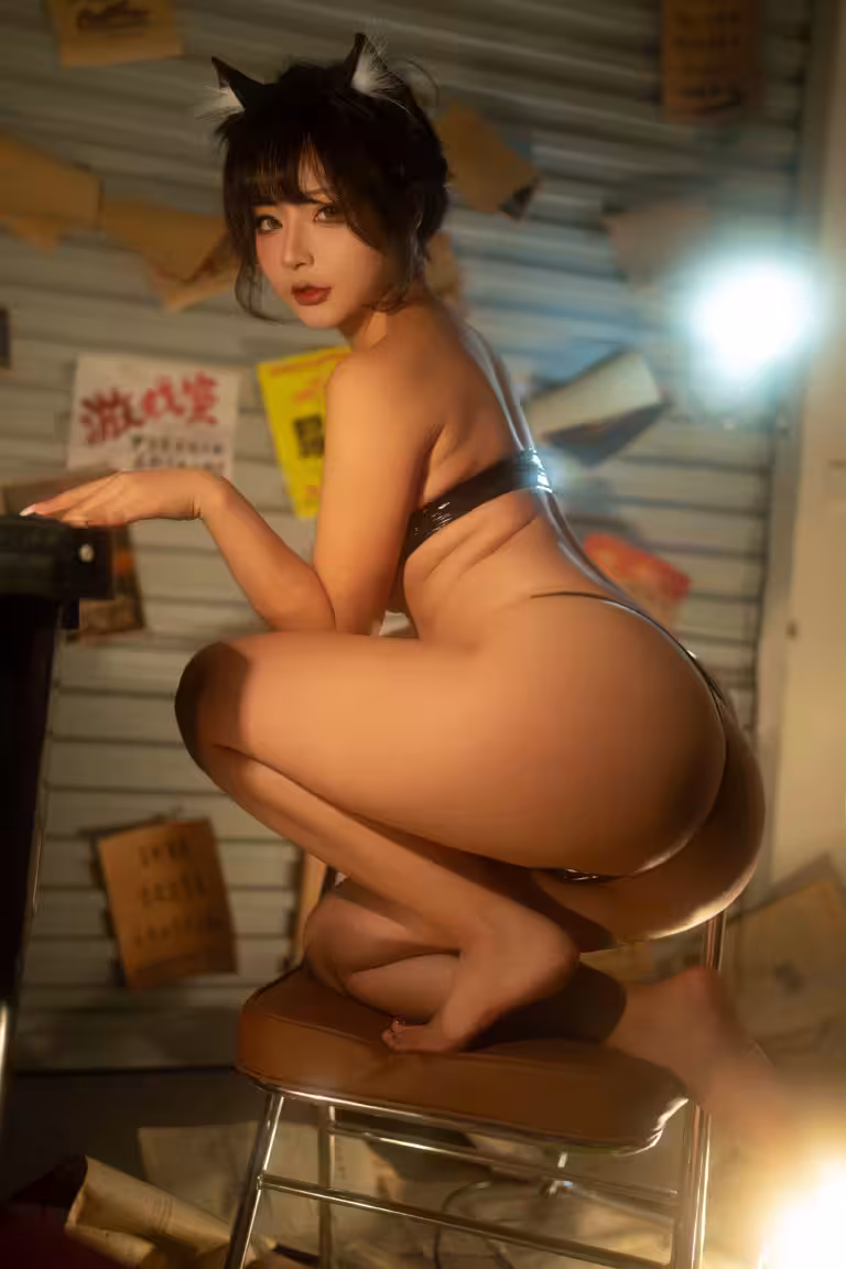 32307800.avif.jpg