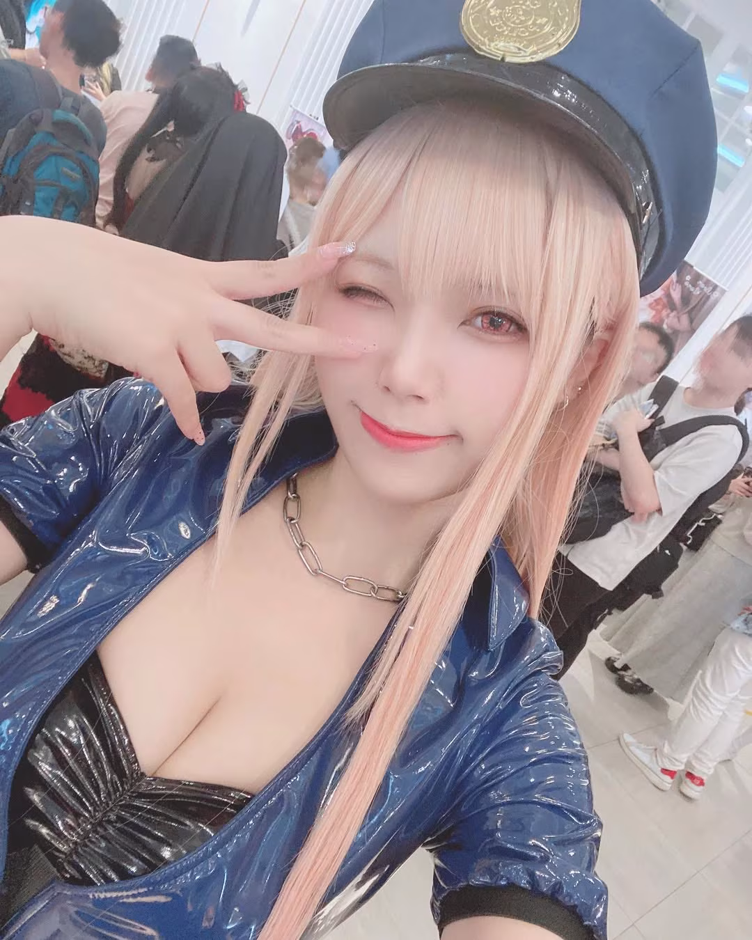 32862926.avif.jpg