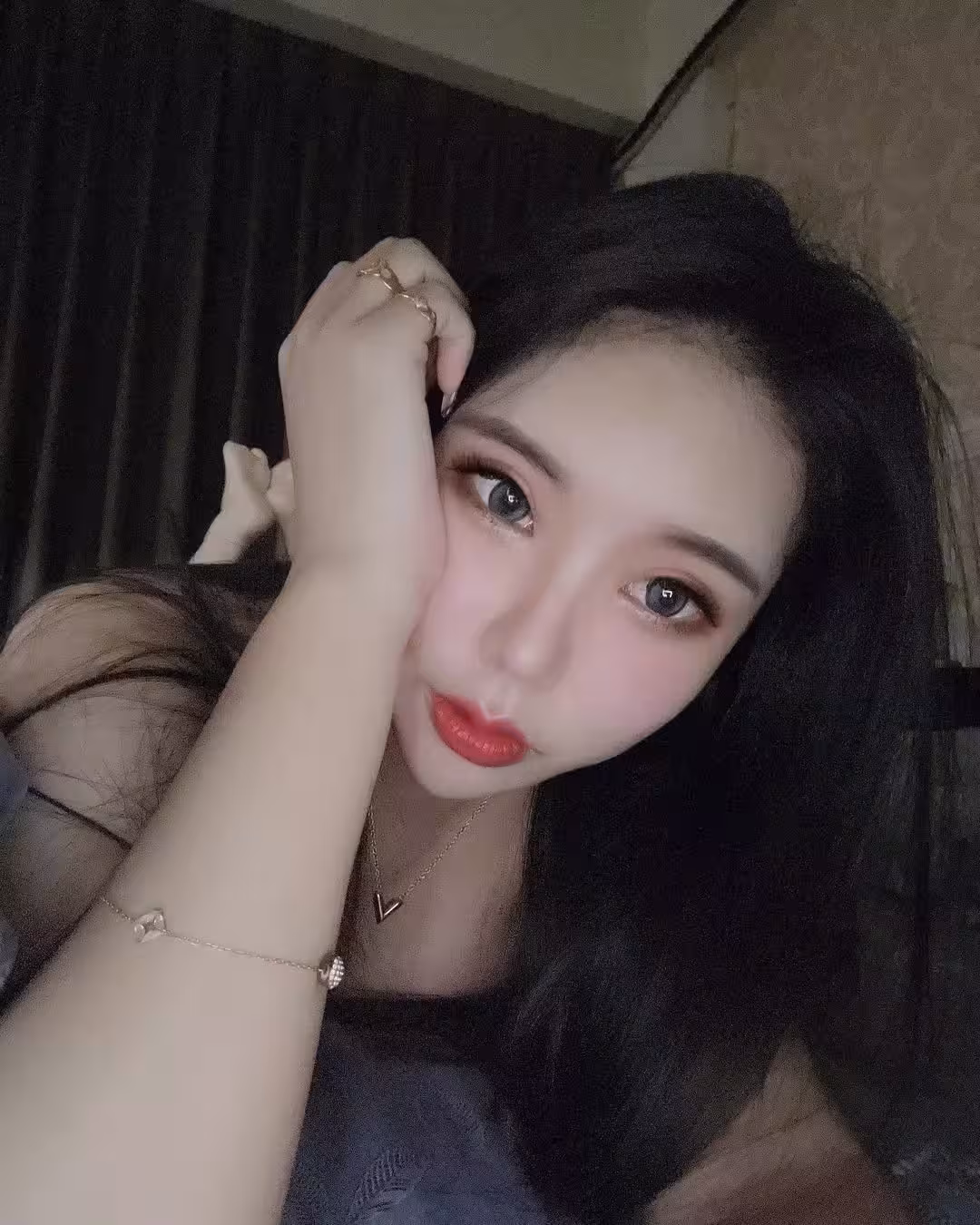 32837889.avif.jpg