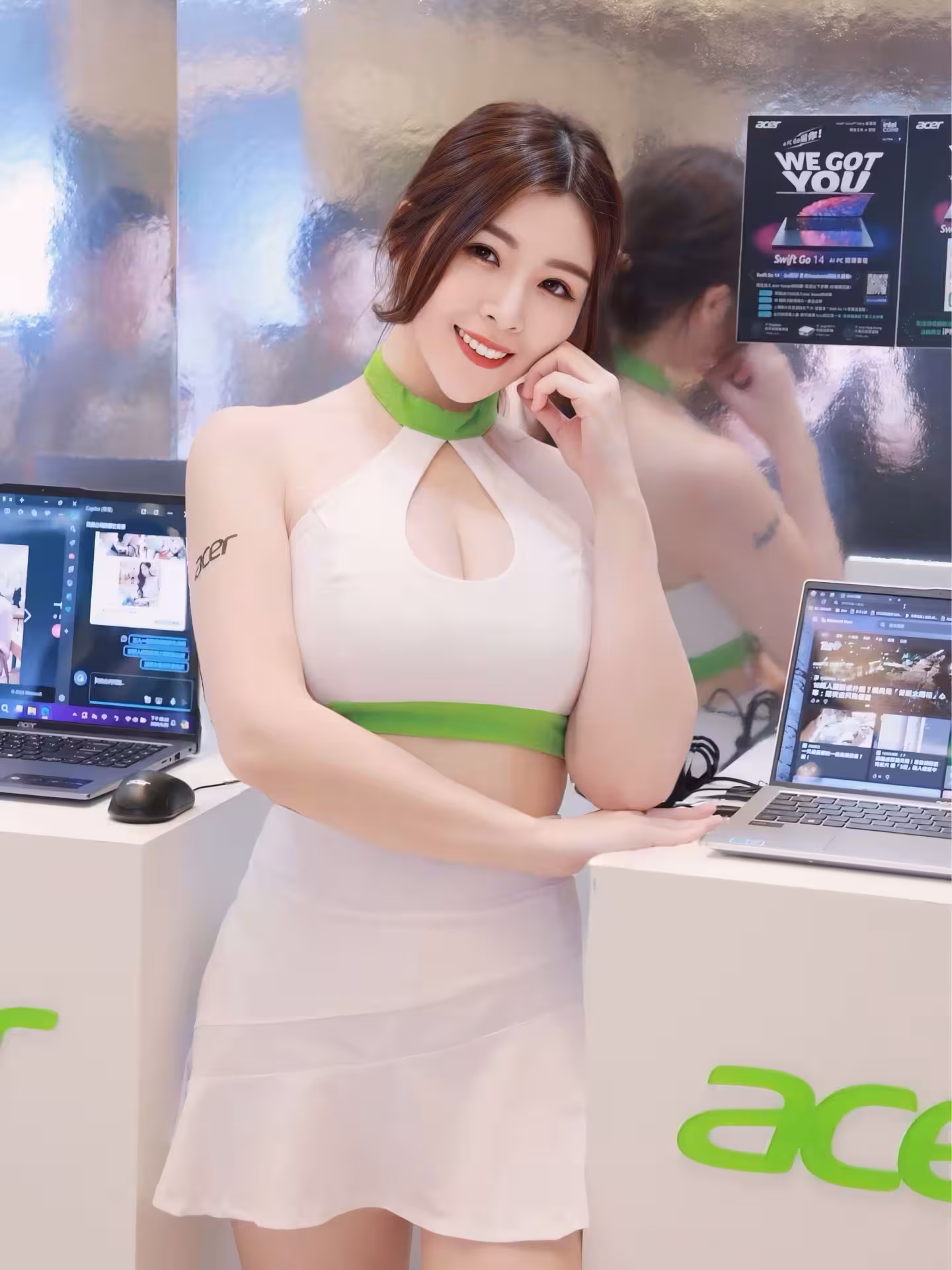 32838090.avif.jpg