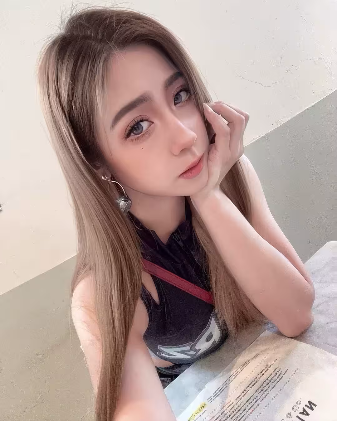 32838845.avif.jpg