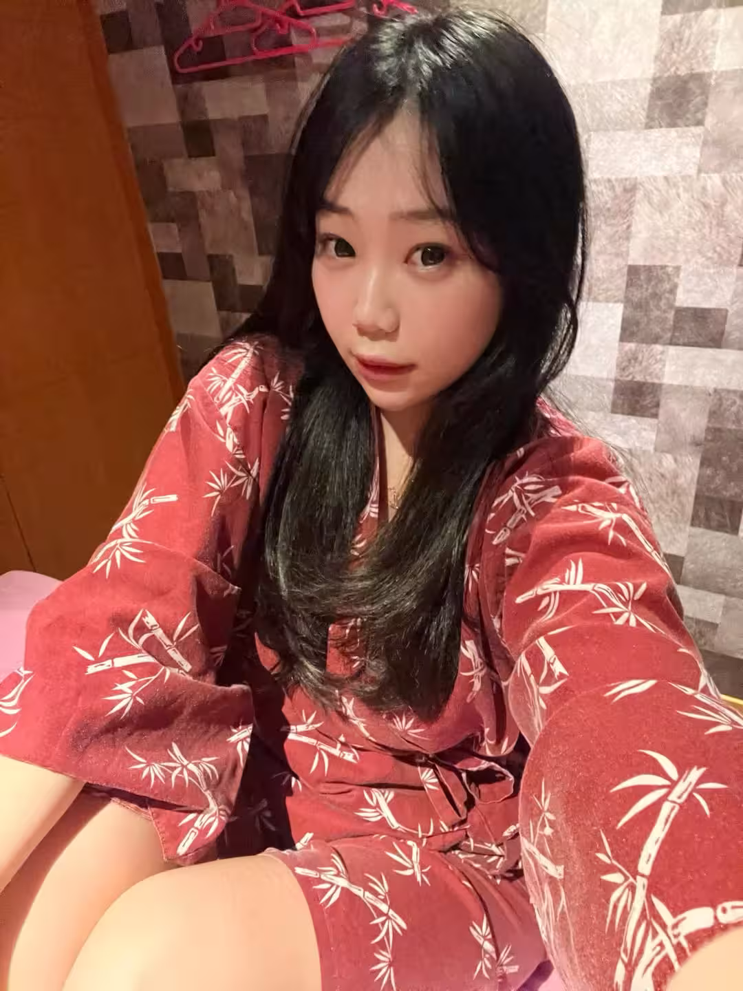 32808075.avif.jpg