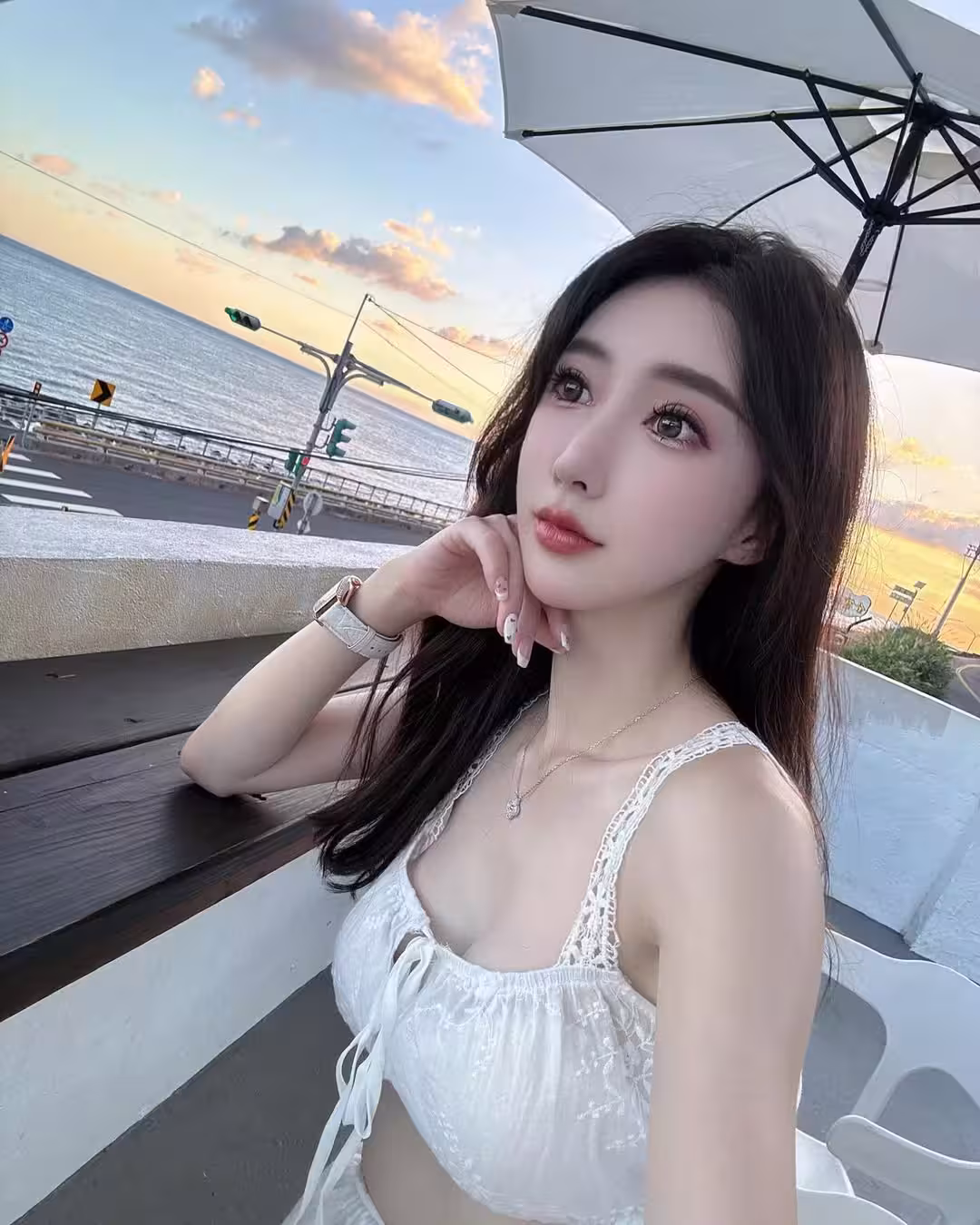 32809629.avif.jpg