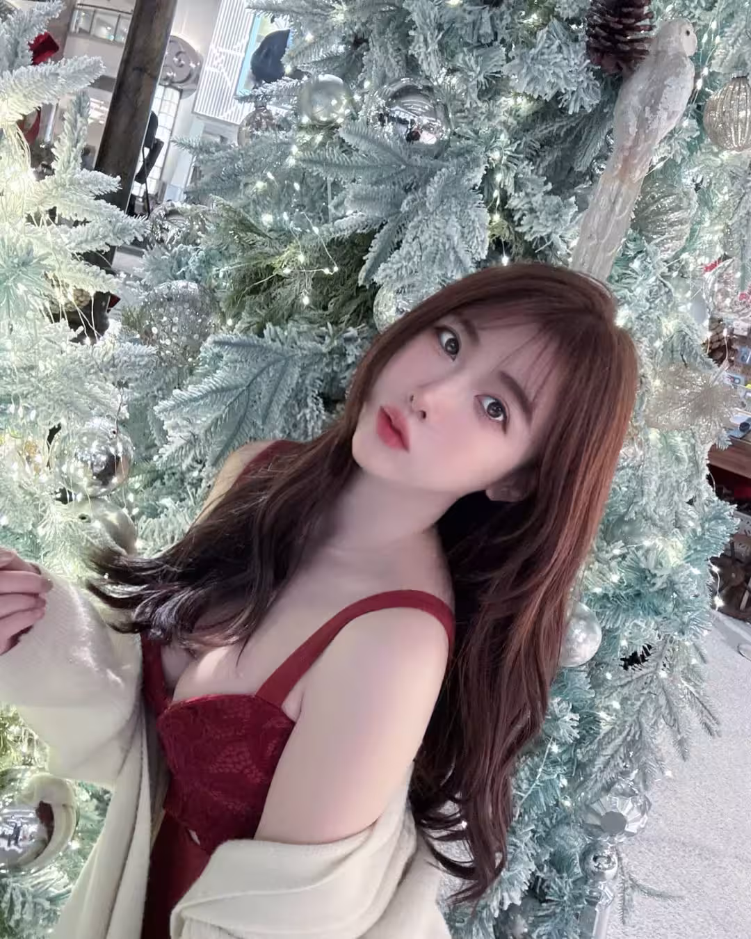 32811214.avif.jpg