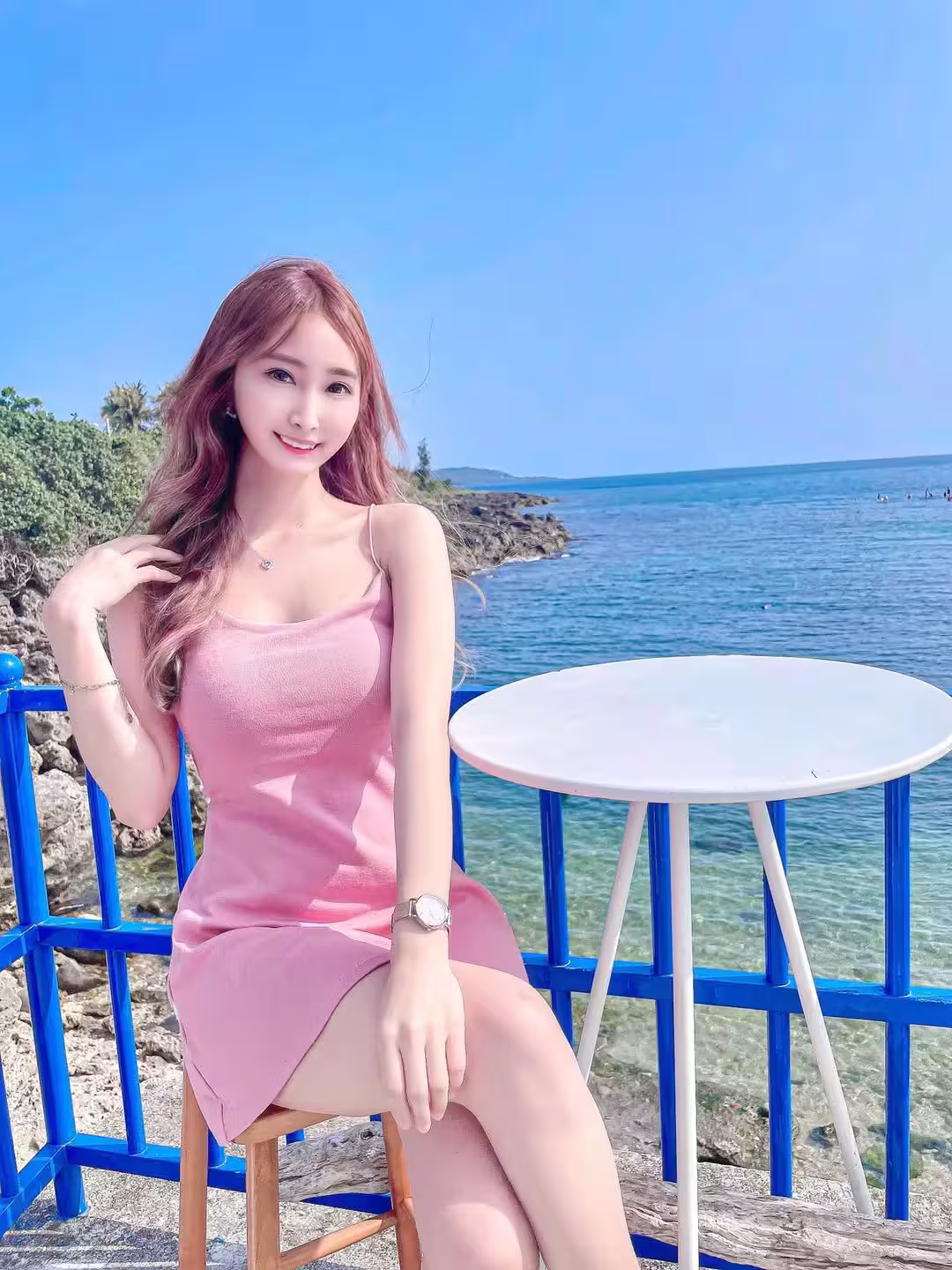 32811526.avif.jpg