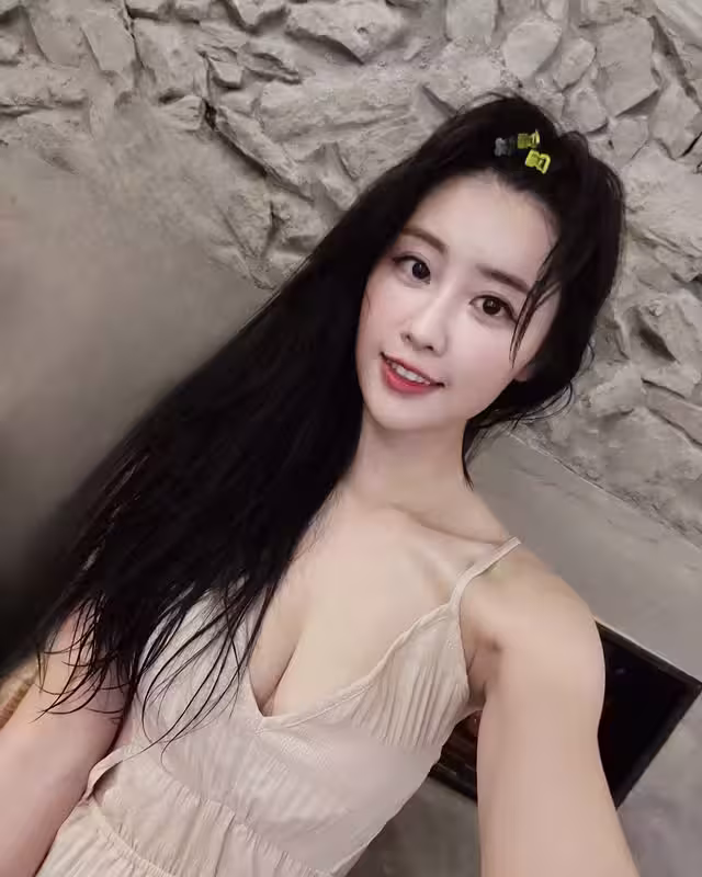 32810867.avif.jpg