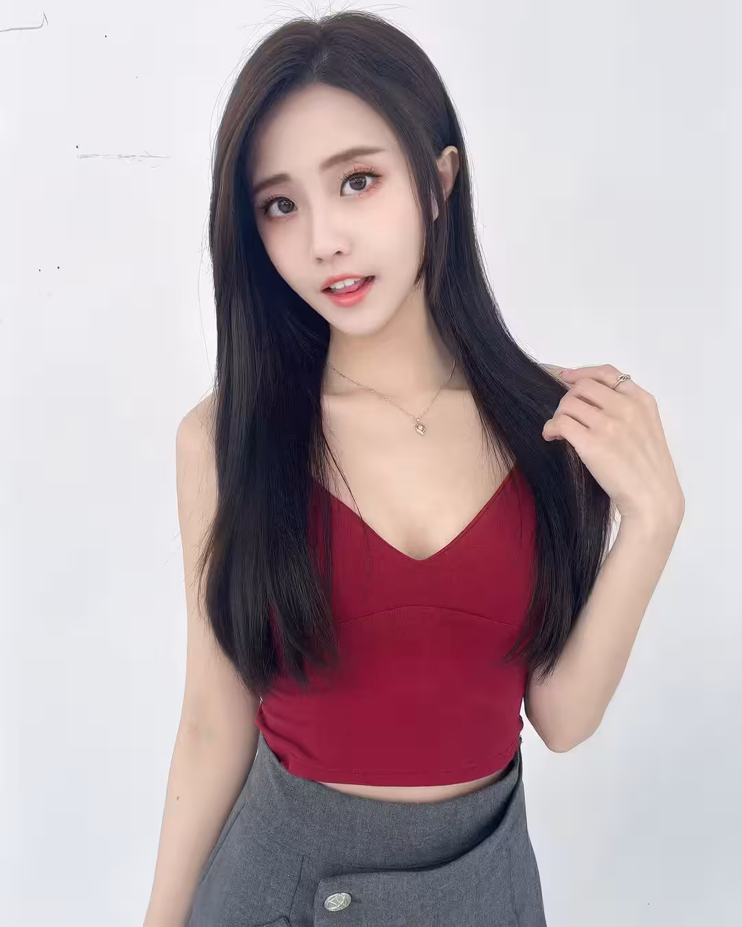 32811234.avif.jpg