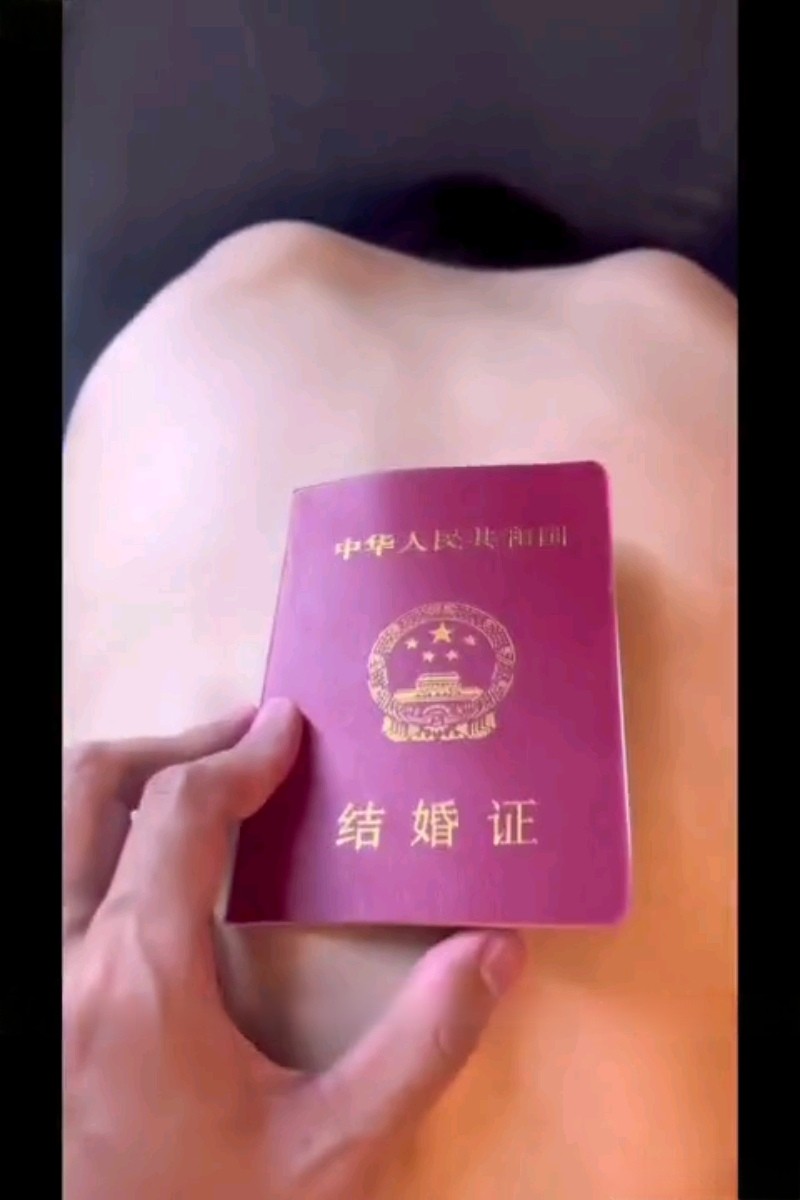 由手机上传