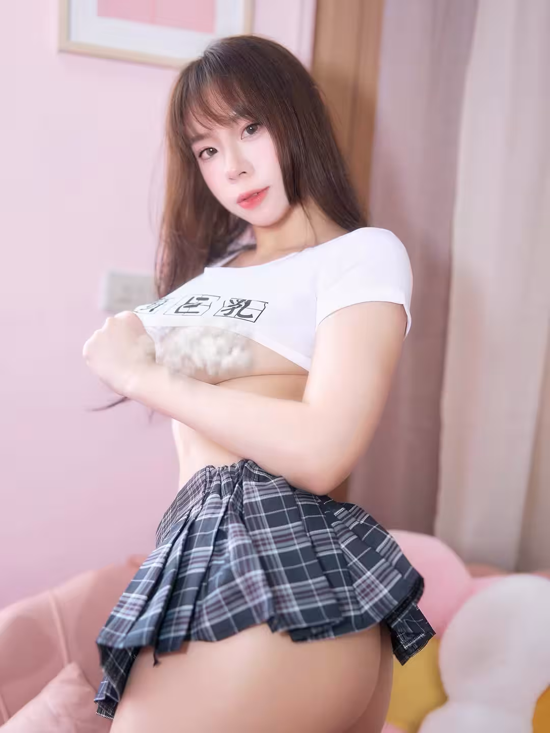 32811918.avif.jpg