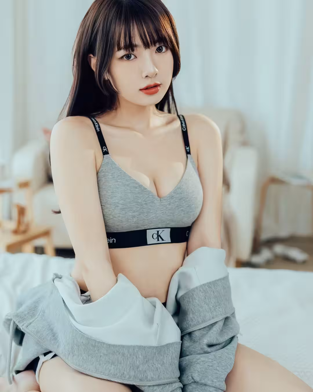 32811790.avif.jpg