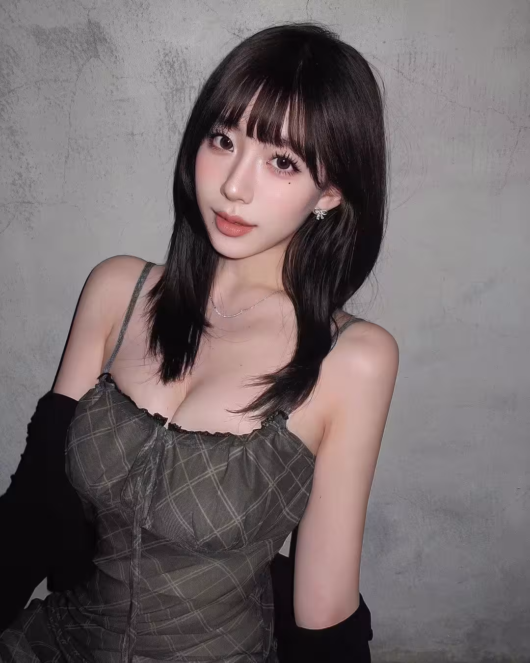32412187.avif.jpg