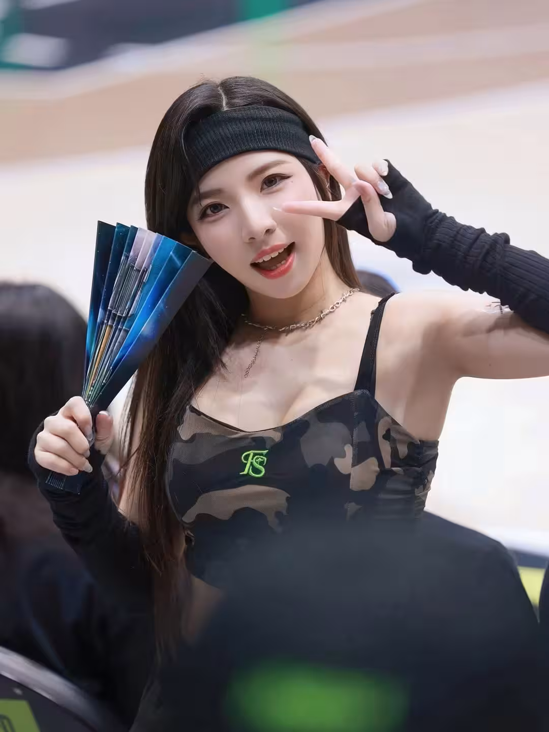 32444113.avif.jpg