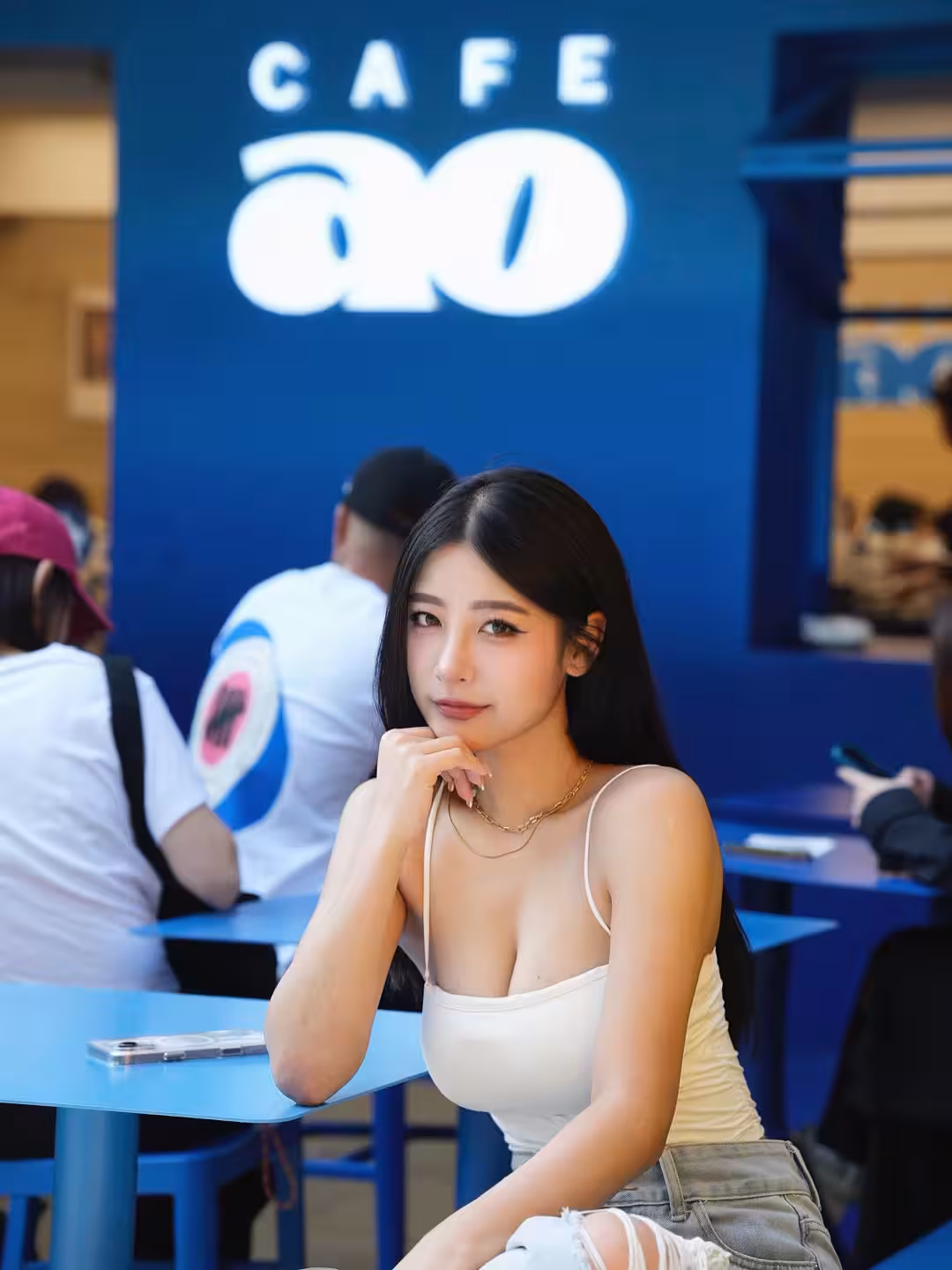 32430516.avif.jpg