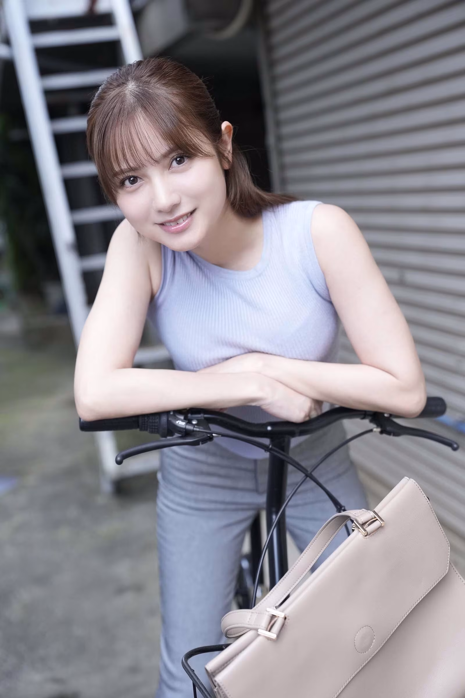 32874153.avif.jpg