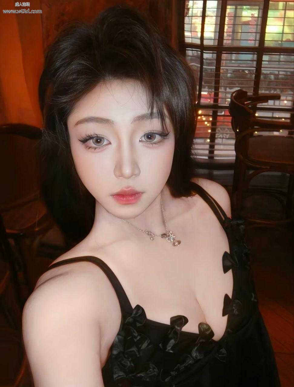 【东北性瘾口交女王 呼噜 文静外表竟是毒龙高手 喜欢给腹肌体育生口交发泄！】.jpg