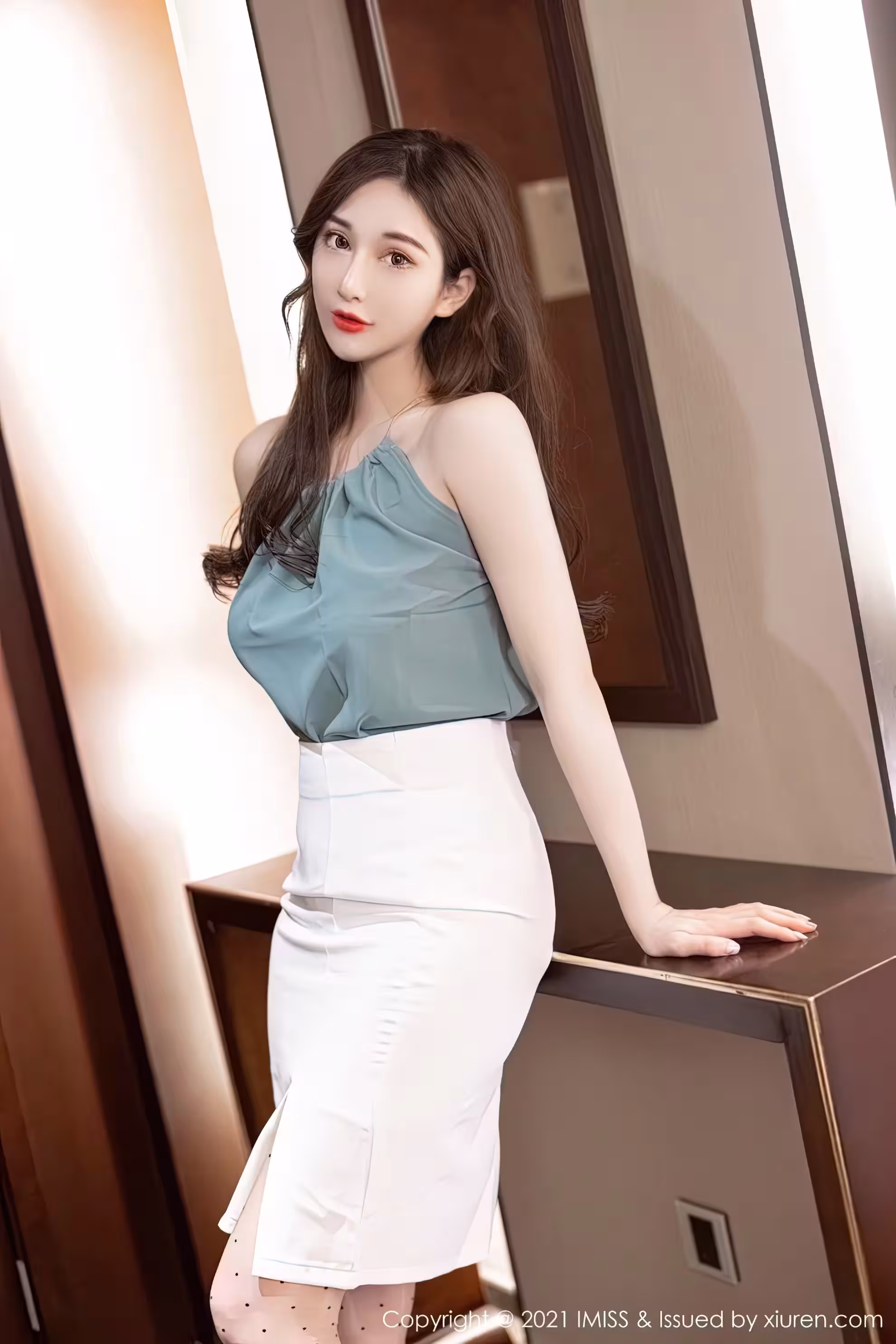 32610633.avif.jpg