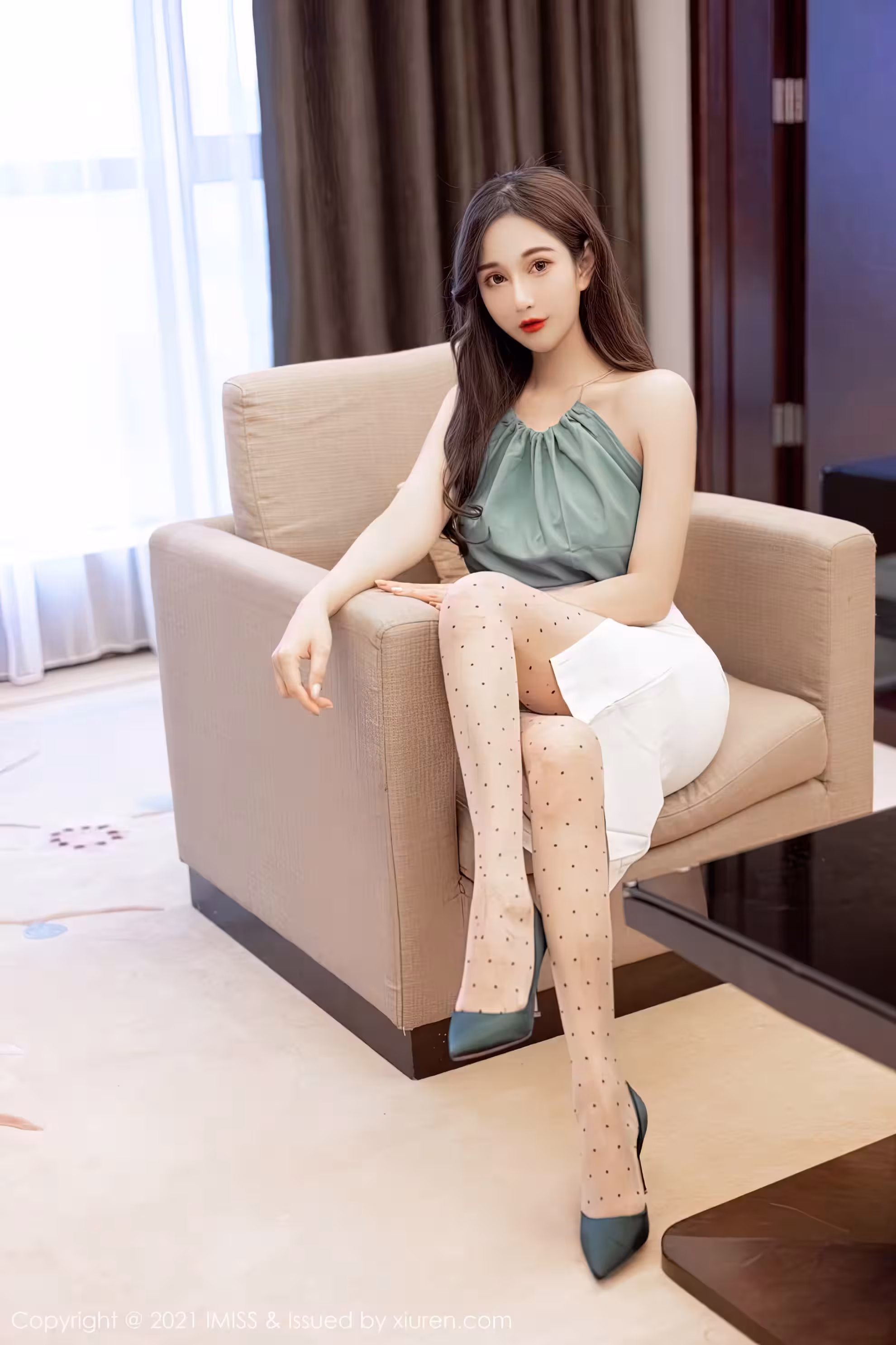 32610638.avif.jpg