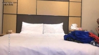 ❤️【小宝寻花】高价网约极品外围小姐姐，娇小玲珑美...