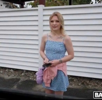 ❤️❤️❤️❤️用金钱搭讪美女在车上与黑人做爱❤️