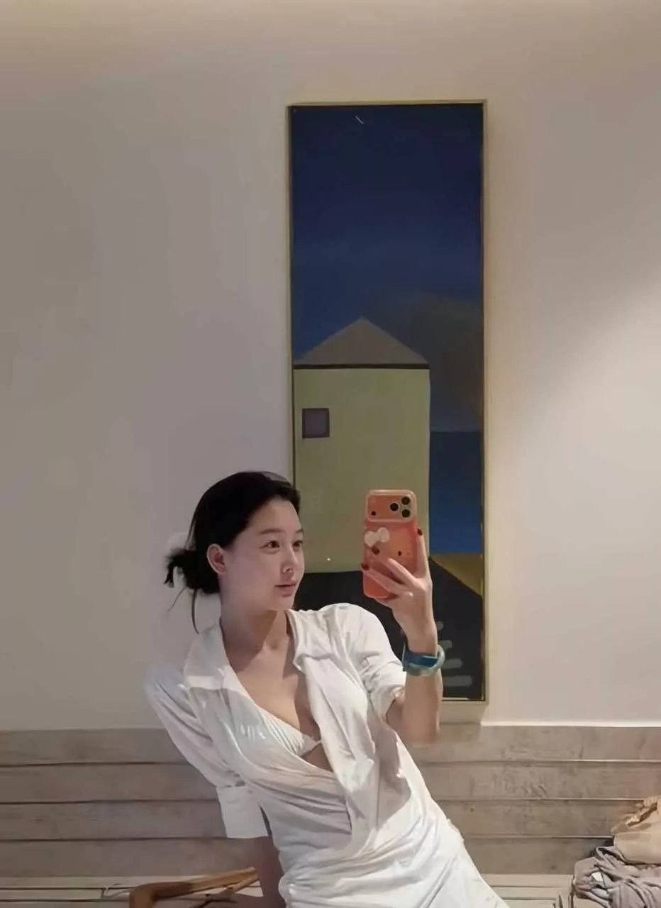 [反差曝光]甘肃高颜值御姐 张惠娟 婚内出轨与炮友激情啪啪 被老公怒曝不雅视频4.webp