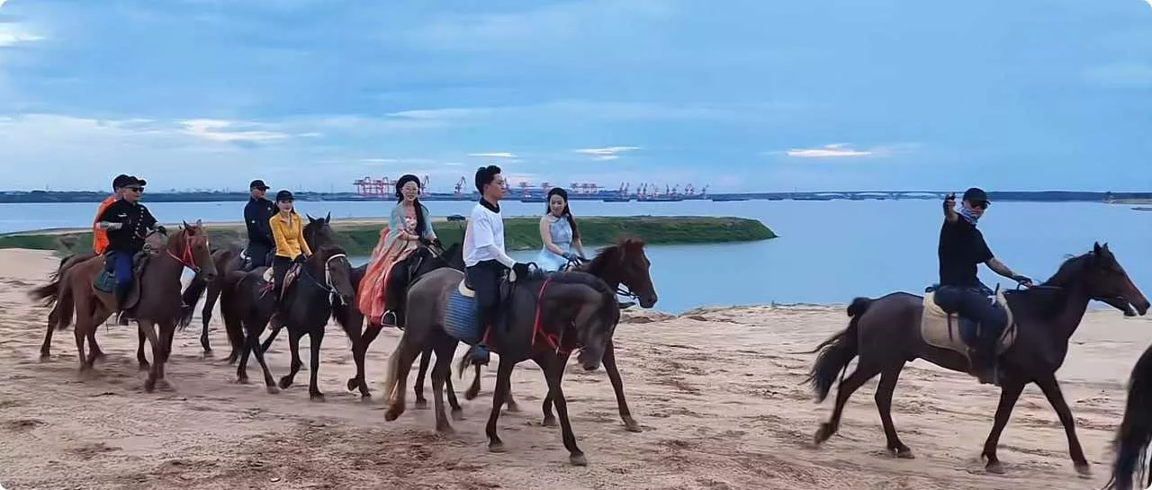 [吃瓜]【热瓜 南昌梅岭马术俱乐部 林浩然 人设崩塌知三当三 拿假证多线出轨被全网曝光！】4.webp