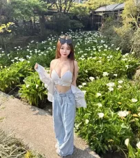 「孟孟Meng」身材那麼辣 性感爆發