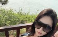 【微博巨乳网红 小王同学瑶瑶摇摇摇 巨乳疯狂摇晃顶级资源】