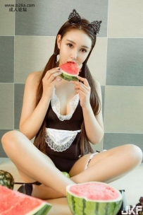 绝色尤物韩恩熙半遮半掩难挡白嫩酥胸