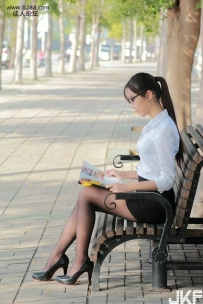 Model写真系列猪比儿童美术馆外拍
