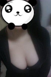 完美胸型邻家少妇最不喜欢戴套套