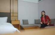 探花红衣少妇完美的一对美乳，配上清纯明星脸，精彩程度再攀高峰，打桩机猛烈抽插