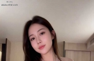 【X肥臀母狗 九九橙 SVIP新作重磅流出 镜子前露乳自摸被大鸡巴后入 骚穴被灌满精液】