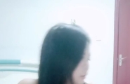 #直播【#学妹三公主】三个学生下海~道具自慰~超级过瘾