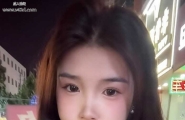 【曝光泰安素人反差婊 白天街上高冷女神  一进酒店就彻底放开 主动深喉后入 完全判若