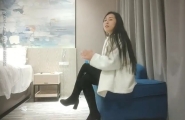 探花身材不错的大龄车模  做爱扎起的丸子头也另有一番风味