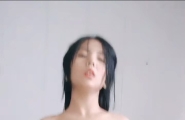 #直播 甜美气质美女，大白天家里操逼，衬衣包臀裙，骑上来插穴