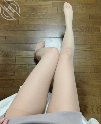丝袜玉足美腿高跟鞋